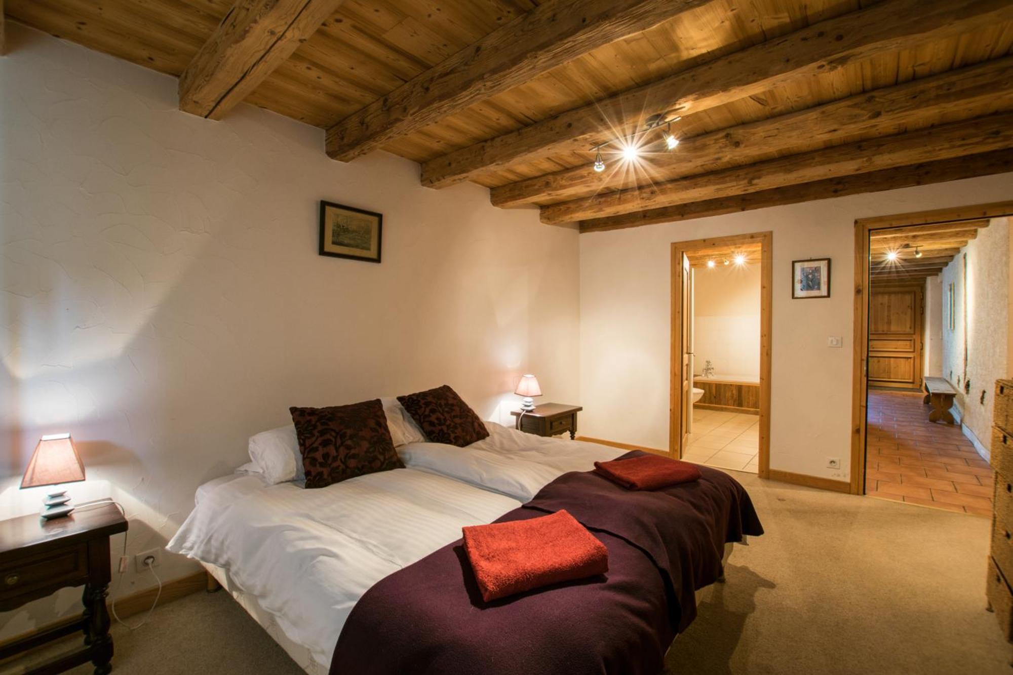 La Ferme Du Chateau La Chapelle-d'Abondance Bagian luar foto