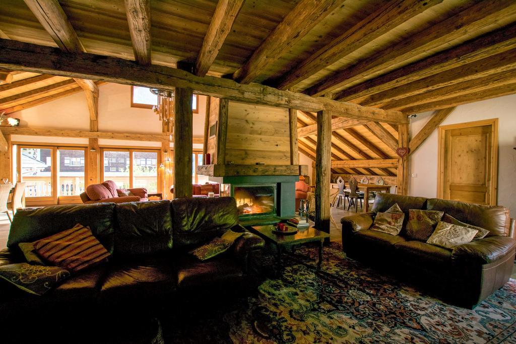 La Ferme Du Chateau La Chapelle-d'Abondance Bagian luar foto