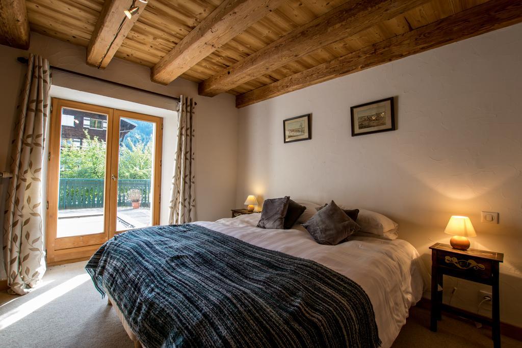 La Ferme Du Chateau La Chapelle-d'Abondance Bagian luar foto
